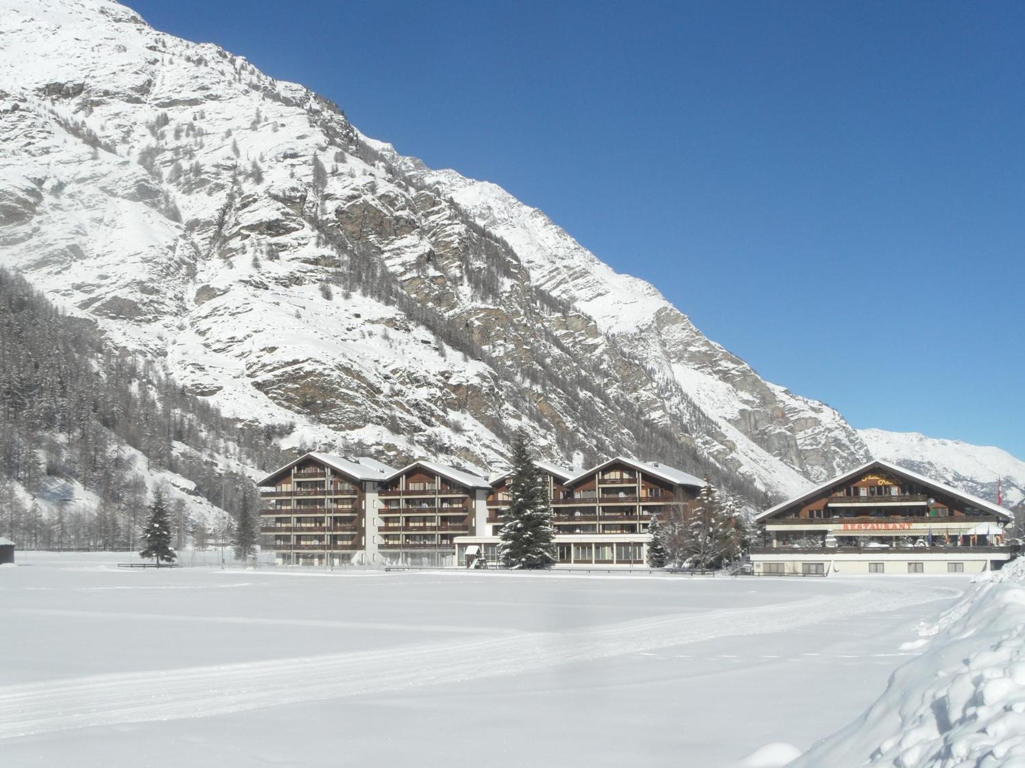 Monte Rosa Taesch, Apartments Mit Wellness Bereich المظهر الخارجي الصورة